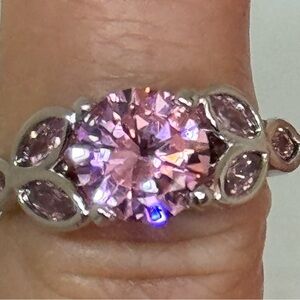 .925 sterling silver pink zirconia ring